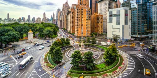 حجز طيران من Toronto إلى New York