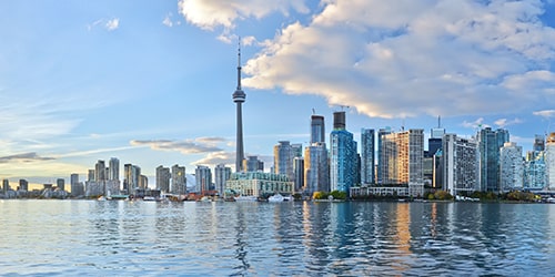 حجز طيران من Montreal إلى Toronto