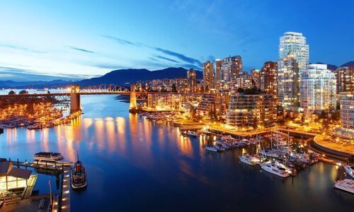 حجز طيران من Calgary إلى Vancouver